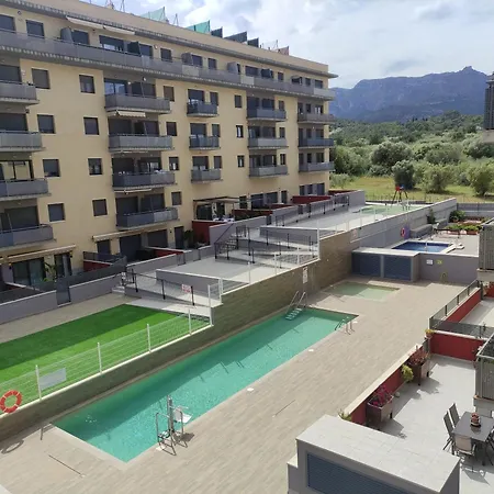 Apartamento Nuevo Con Piscina Y Amplio Balcon *